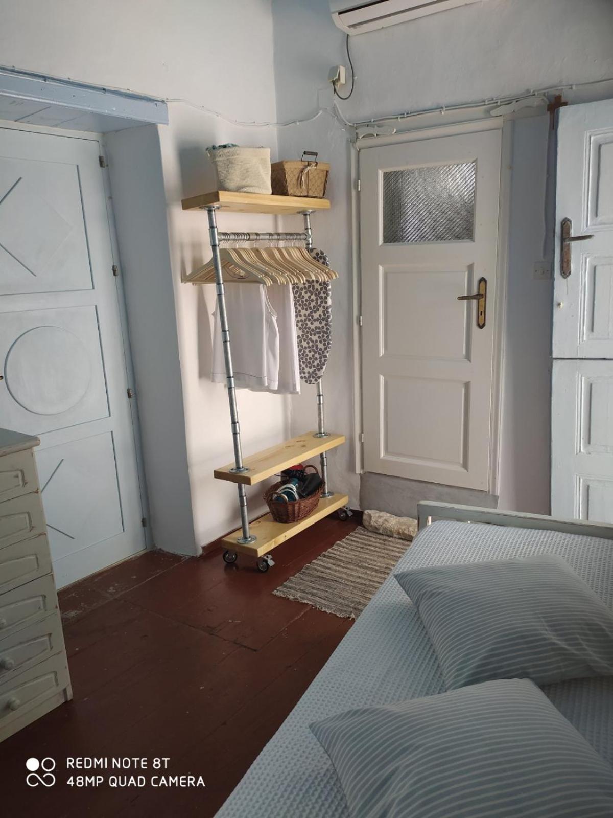 Apartment Aiolos Traditional House In